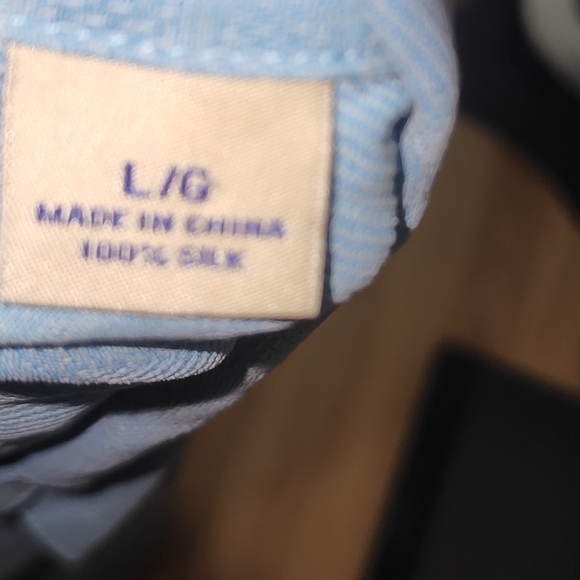 Tommy Bahama Blue Silk  Button Down Shirt L - Picture 13 of 13